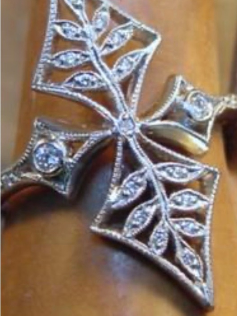 Cathy Waterman Signature Platinum and Diamond Long Wheat Ring .Size 6